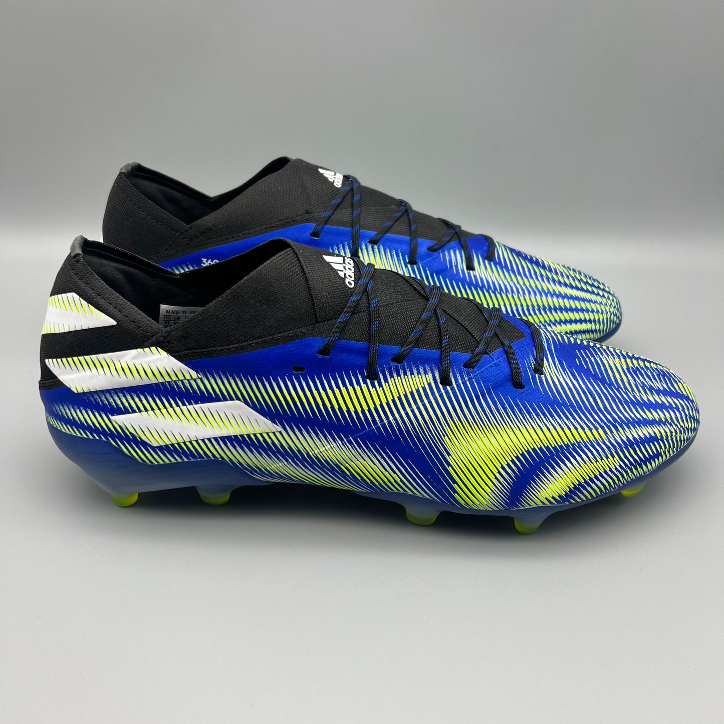 Adidas Nemeziz.1