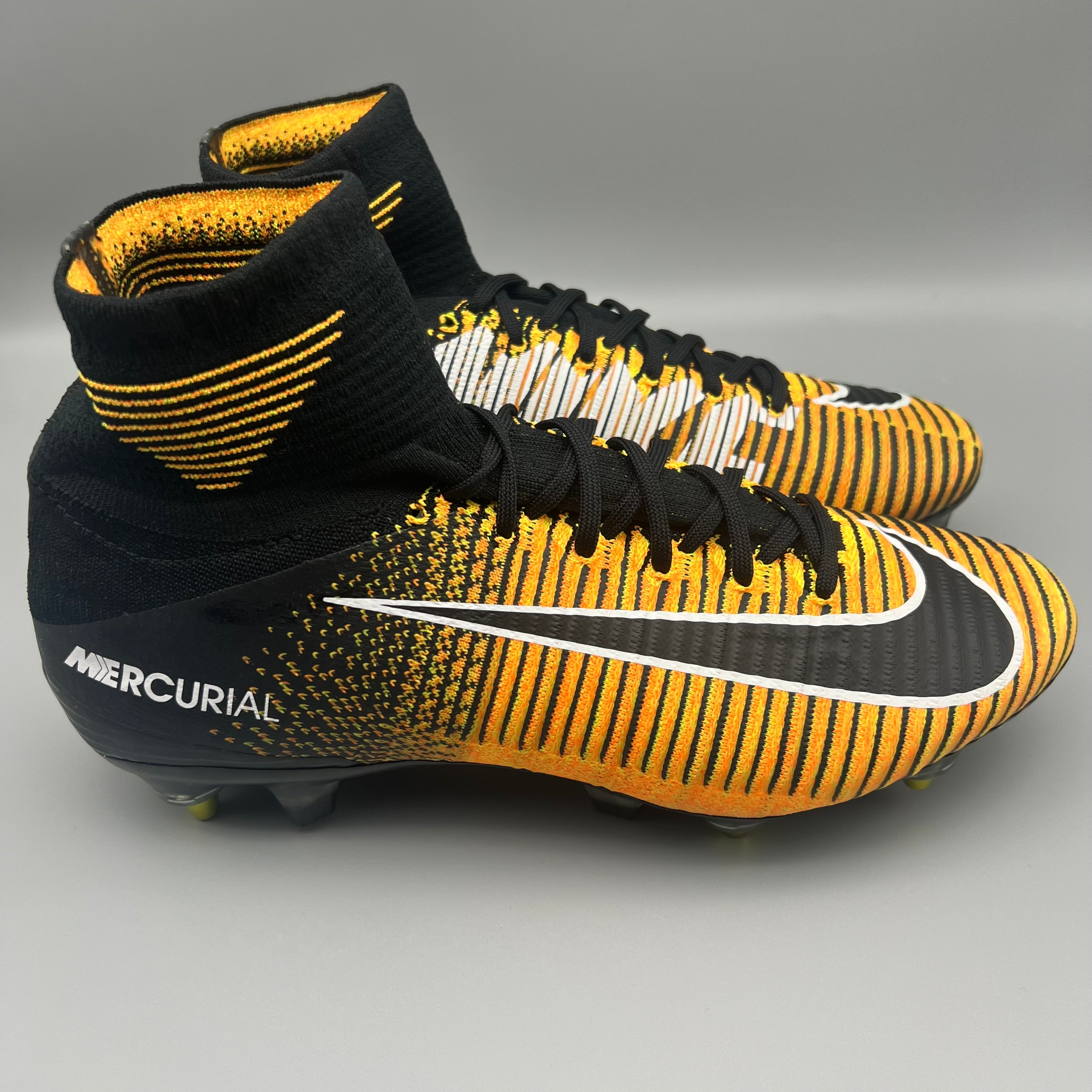 Superfly 5 cleats hotsell