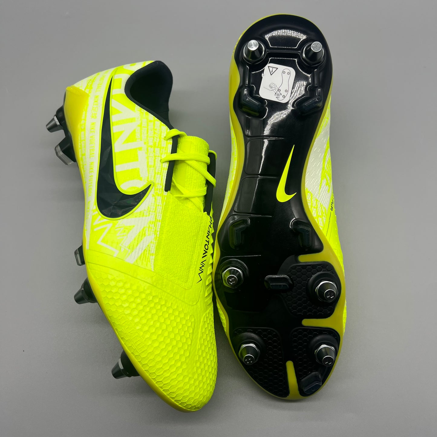 Nike Phantom Venom Elite SG-Pro
