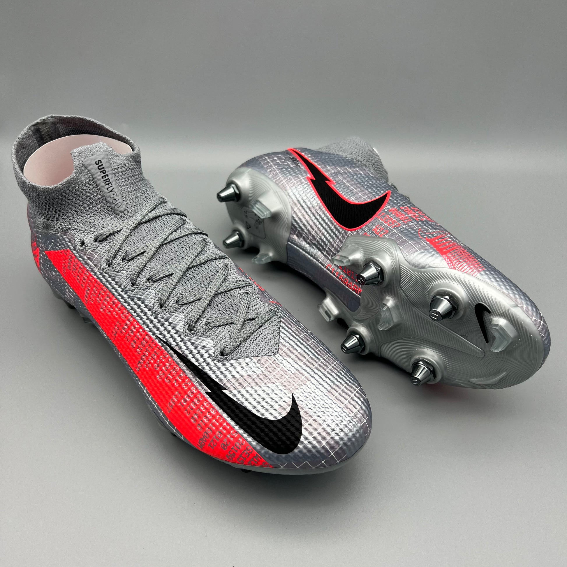 Nike mercurial best sale size 7